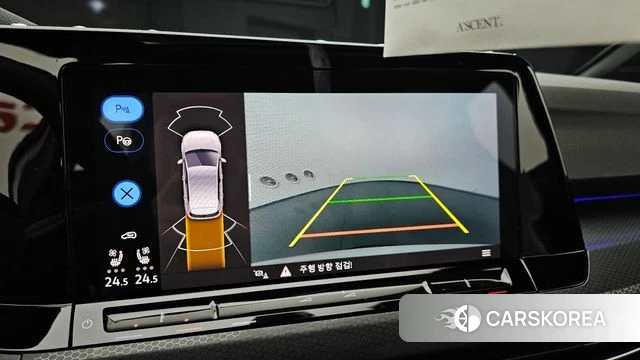 Volkswagen Golf 8th Generation 2023 Белый из Кореи, фото 6