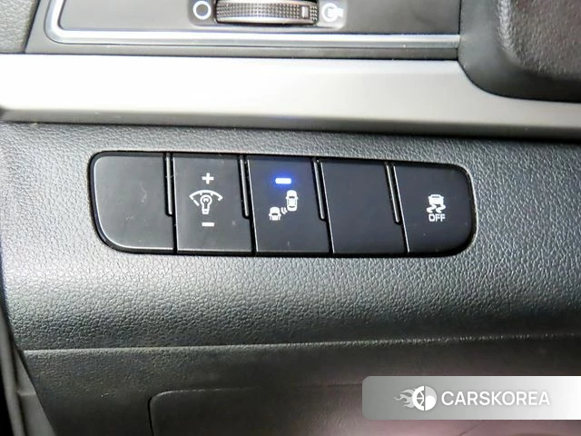 Hyundai Avante AD 2018 Серый из Кореи, фото 6