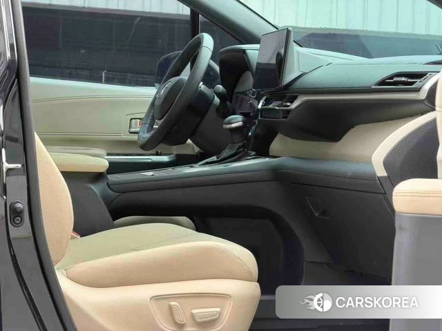 Toyota Granvia 2024 Черный из Китая, фото 6