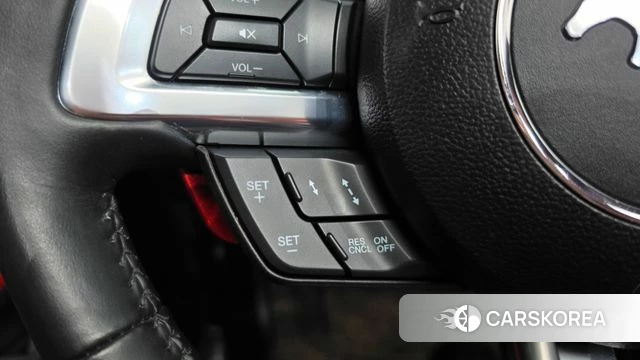 Ford Mustang 2022 Белый из Кореи, фото 6