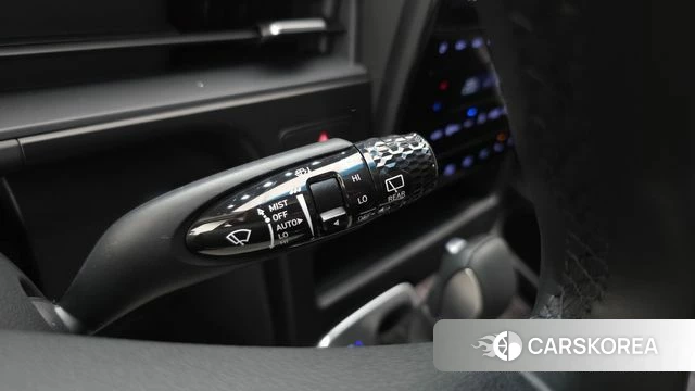 Hyundai Staria 2025 Серебристо-серый из Кореи, фото 6