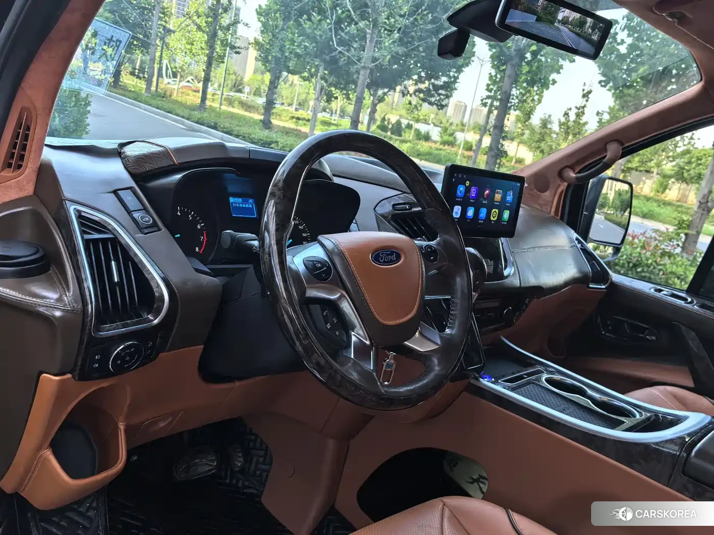 Ford Tourneo 2023 Черный из Китая, фото 6