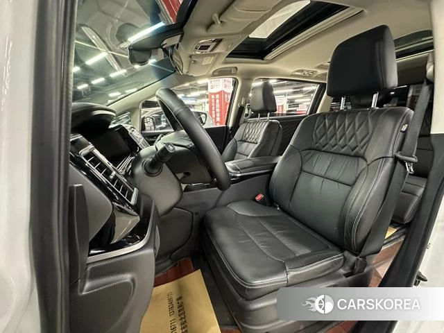 Honda Elysion 2021 Белый из Китая, фото 6