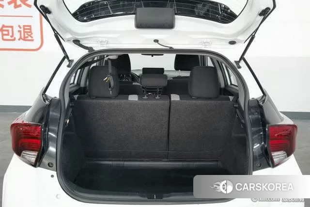 Toyota Yaris L 2021 Белый из Китая, фото 6