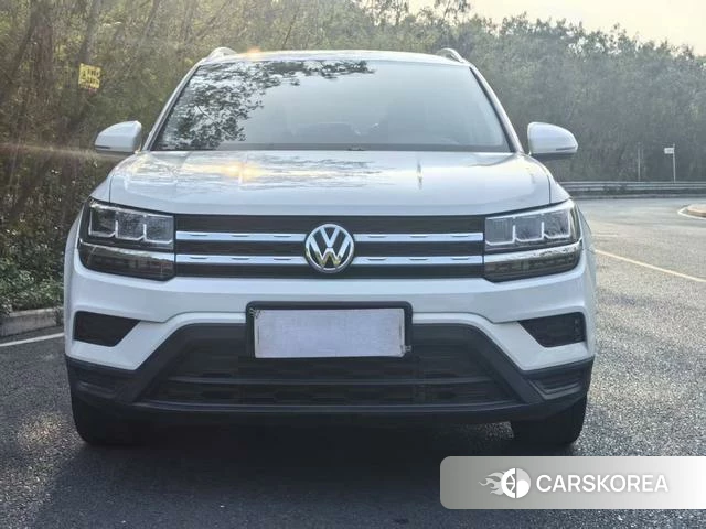 Volkswagen Tharu 2021 Белый из Китая, фото 6