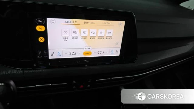 Volkswagen Golf 8th Generation 2024 Черный из Кореи, фото 6