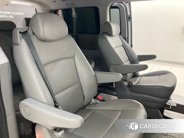 Hyundai The New Grand Starex 2019 Серый из Кореи, фото 6