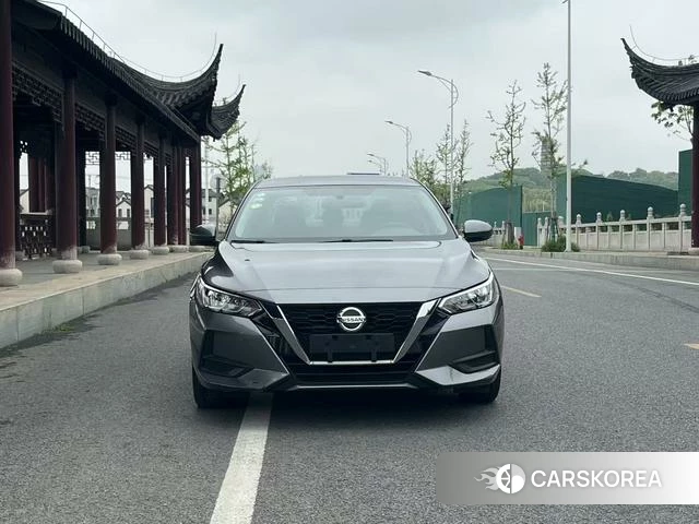 Nissan Sylphy 2021 Темно-серый из Китая, фото 6