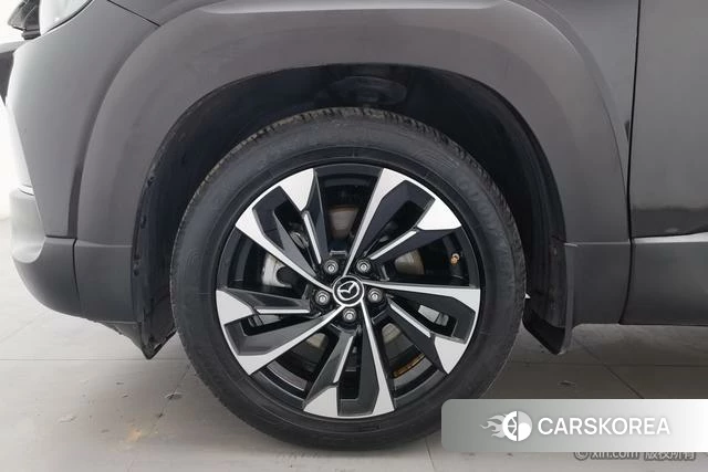Mazda CX-50 2023 Черный из Китая, фото 6