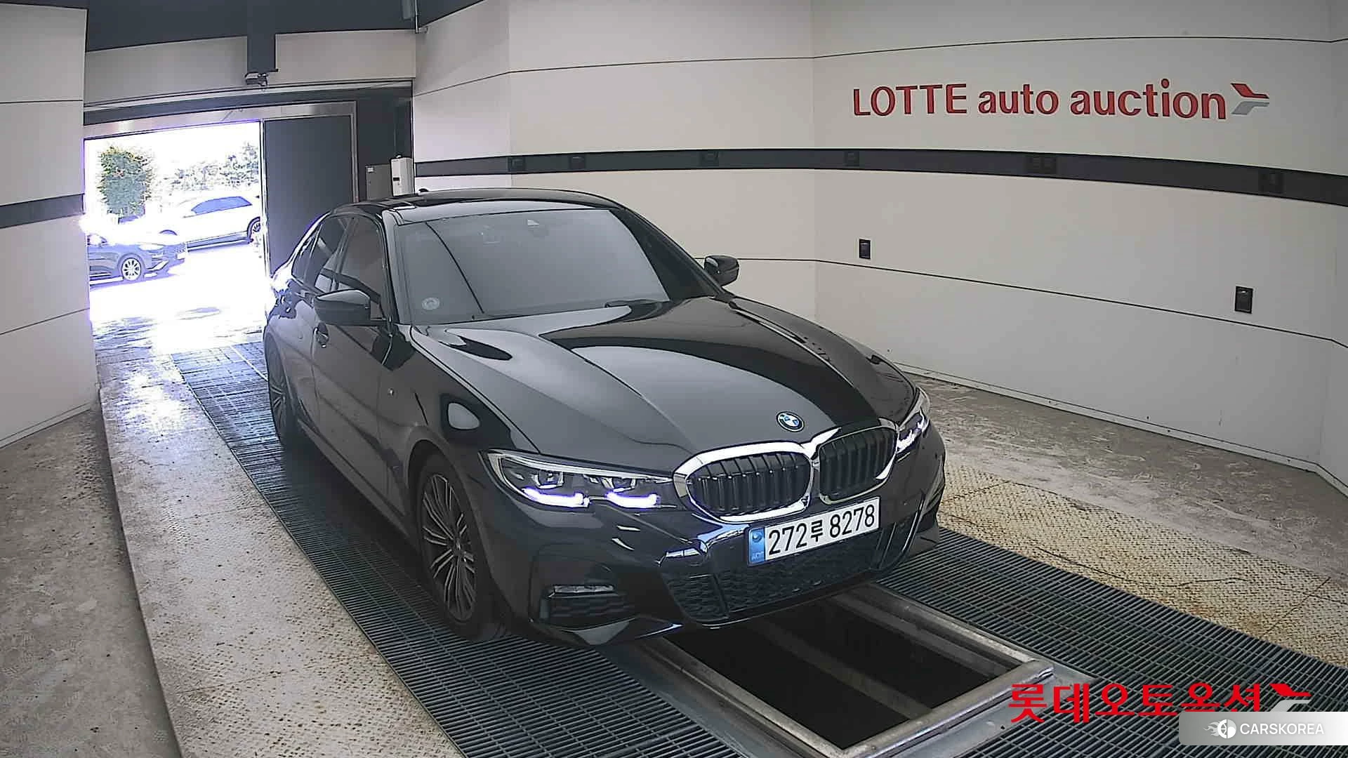 BMW  320i id 4989971 из Кореи 6