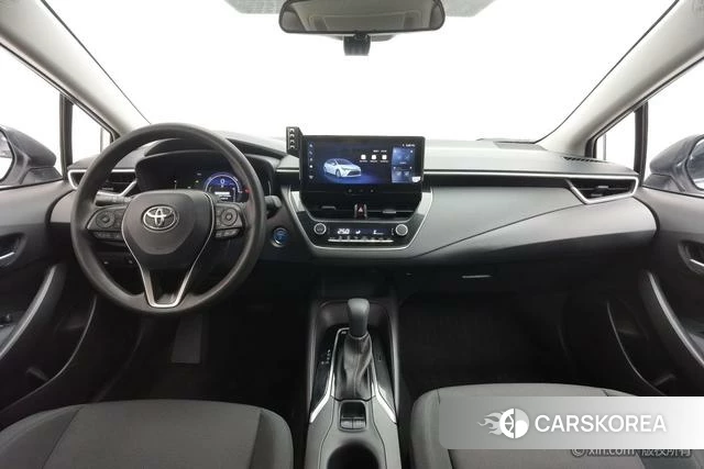 Toyota Levin 2024 Белый из Китая, фото 6