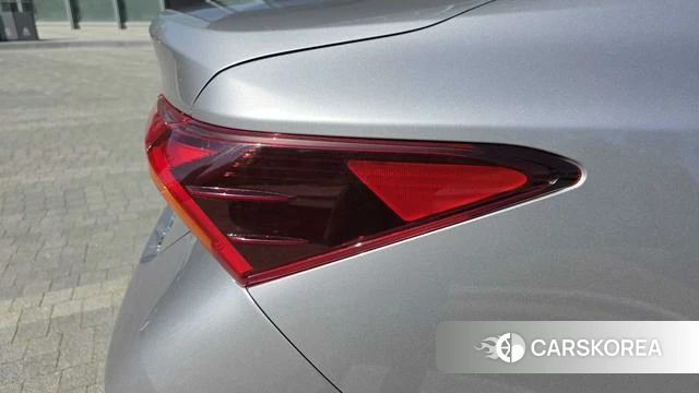 Toyota Avalon 2023 Серебристо-серый из Китая, фото 6