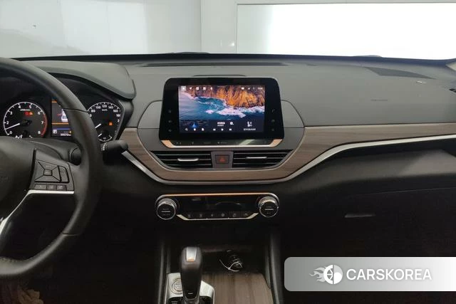 Nissan Altima 2022 Белый из Китая, фото 6
