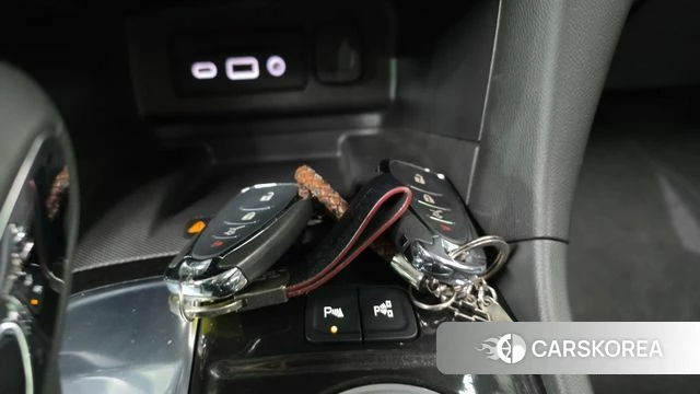 Chevrolet (GM Daewoo) The New Equinox 2022 Черный из Кореи, фото 6