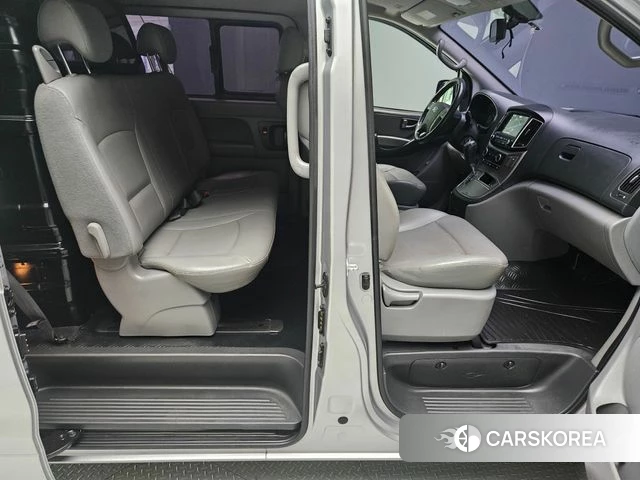 Hyundai The New Grand Starex 2018 Серый из Кореи, фото 6