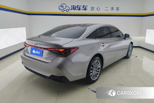 Toyota Avalon 2025 Темно-серый из Китая, фото 6