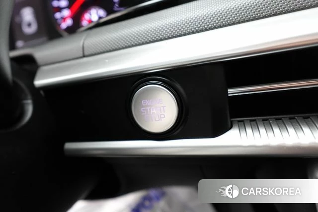 Kia K5 3rd generation 2023 Белый из Кореи, фото 6