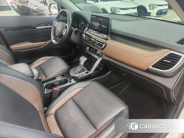 Kia Seltos 2020 Белый из Кореи, фото 6