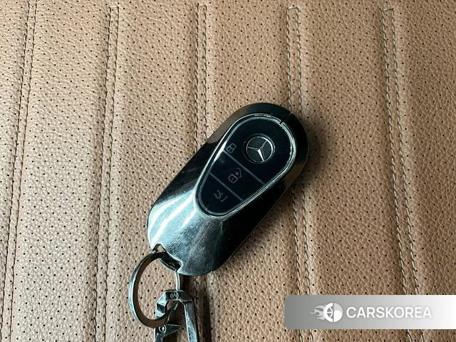 Mercedes-Benz C-class 2023 Белый из Китая, фото 6
