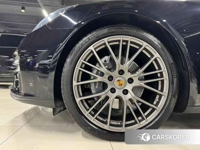 Porsche Panamera (971) 2022 Черный из Кореи, фото 6