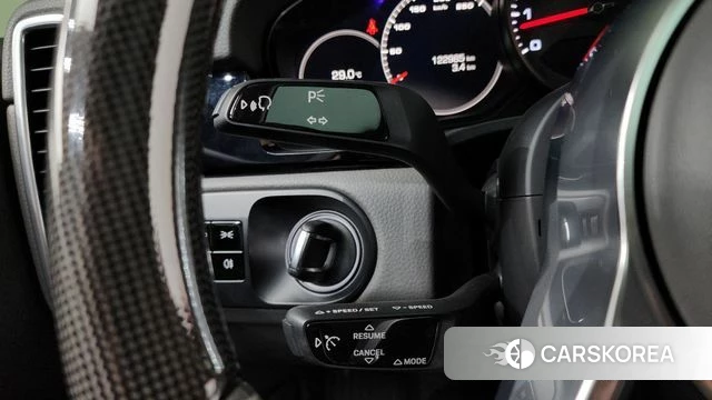 Porsche Cayenne (PO536) id 4906927 из Кореи 6