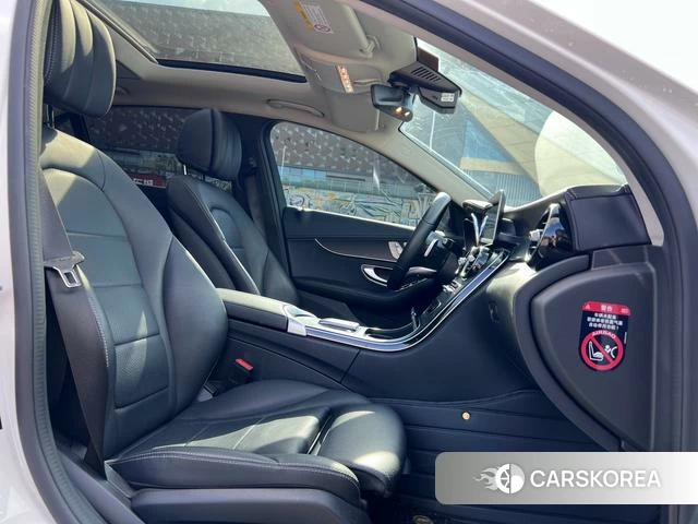 Mercedes-Benz C-class 2021 Белый из Китая, фото 6