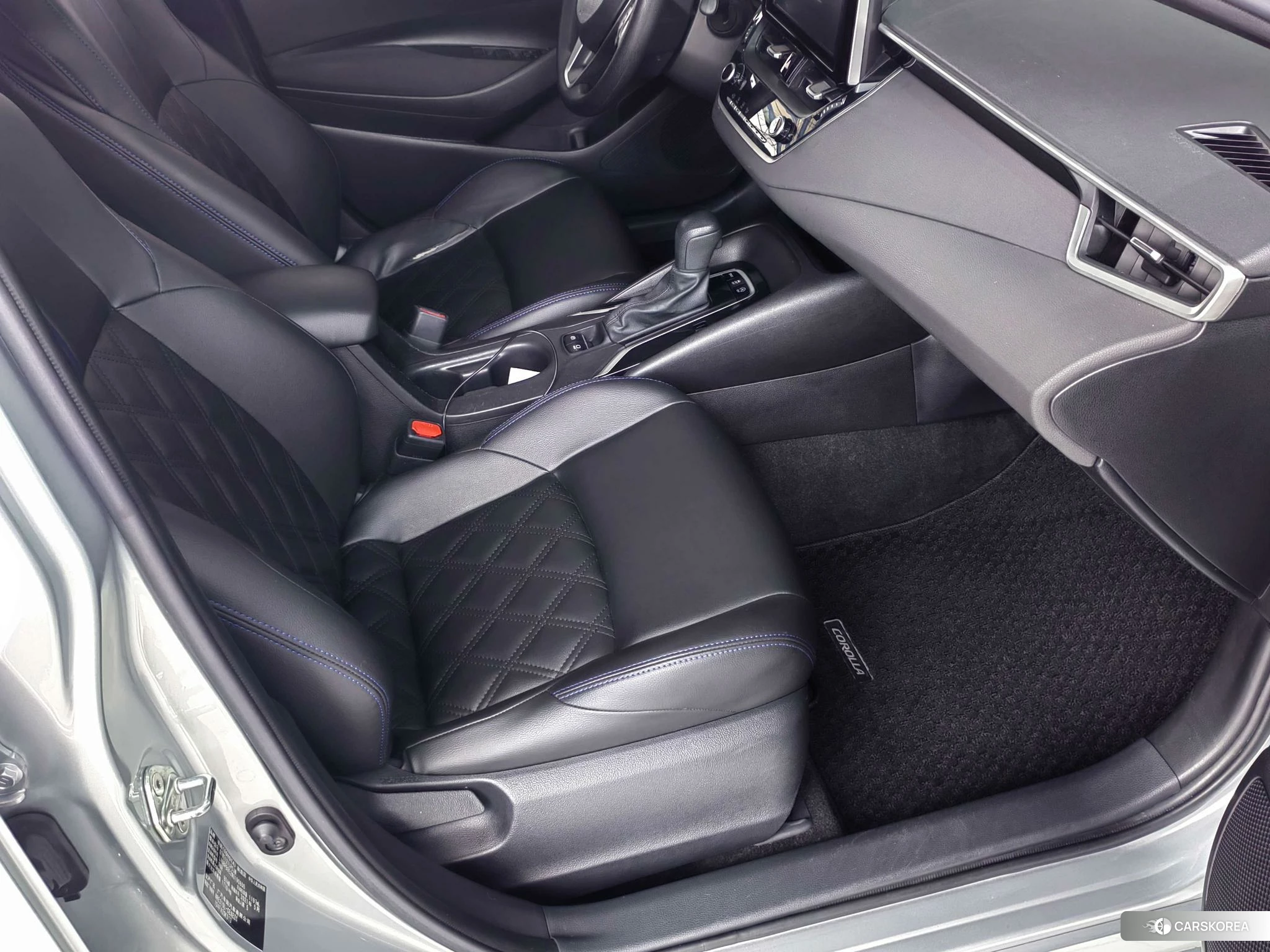 Toyota Levin 2020 Серебристо-серый из Китая, фото 6