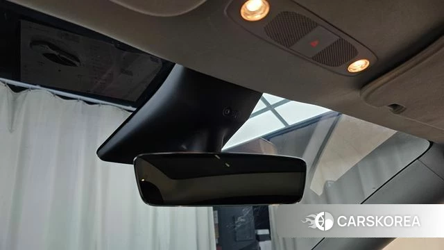 Tesla Model Y 2023 Белый из Кореи, фото 6