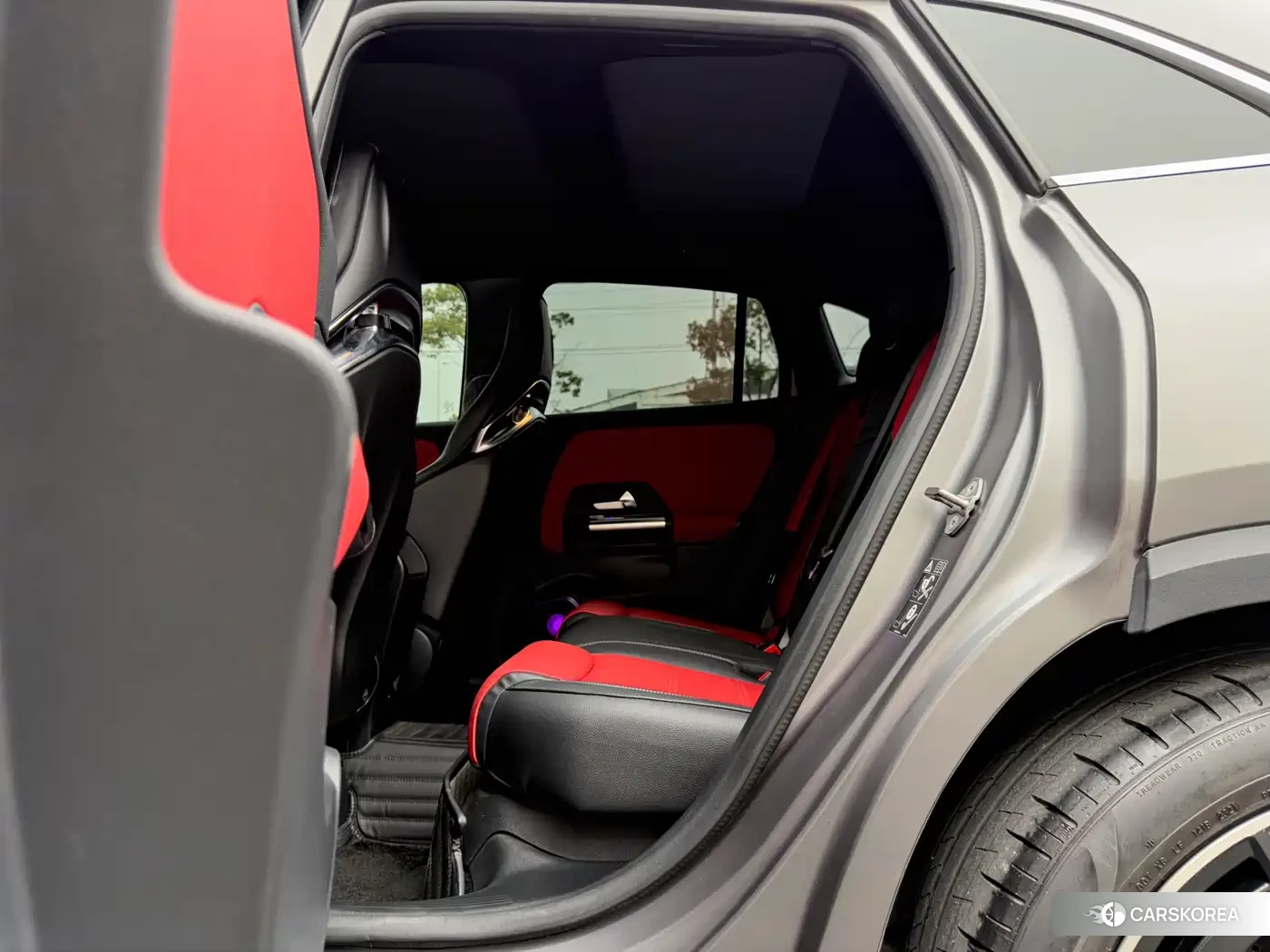 Mercedes-Benz AMG GLA 2023 Silver/gray из Китая, фото 6