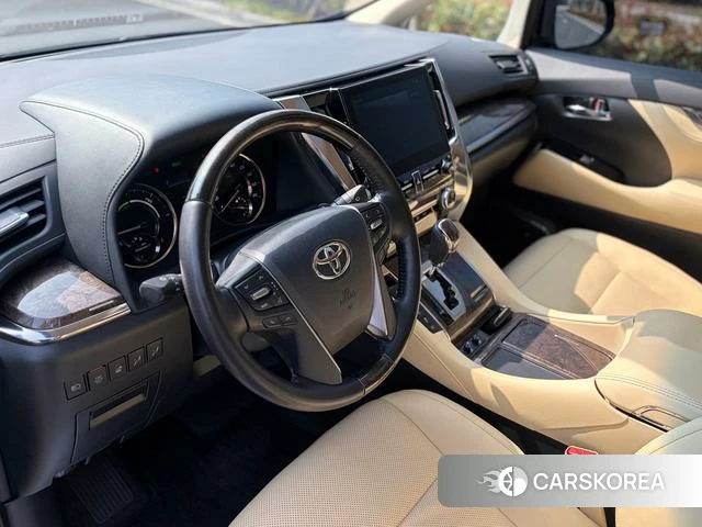 Toyota Alphard 2022 Черный из Китая, фото 6