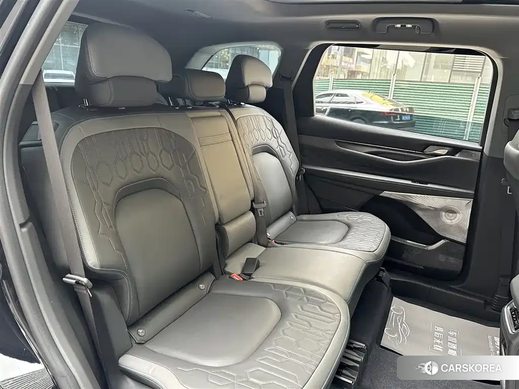 Ford Edge 2024 Черный из Китая, фото 6