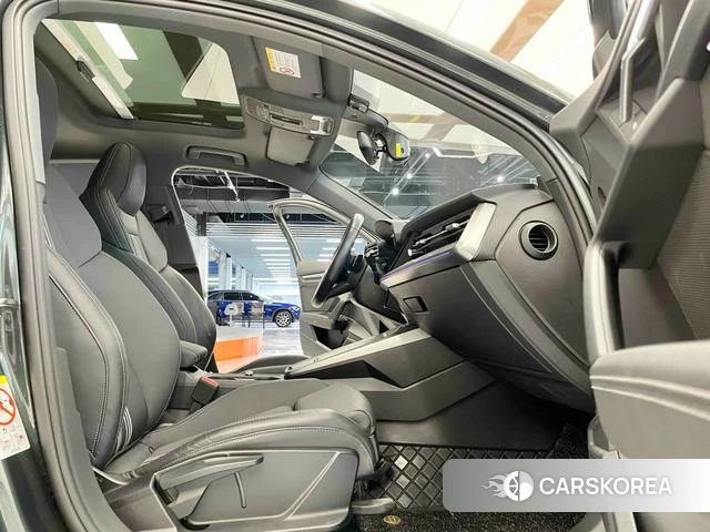 Audi A3 2024 Зеленый из Китая, фото 6