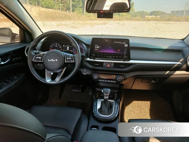 Kia The New K3 2nd generation 2022 Белый из Кореи, фото 6