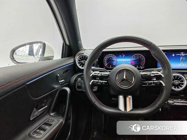 Mercedes-Benz A-Class 2024 Белый из Китая, фото 6