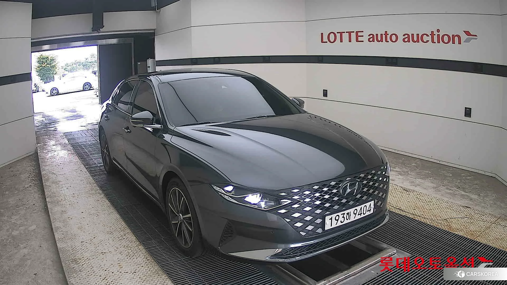 Hyundai Grandeur 2022 Nocturne Grey Metallic из Кореи, фото 6