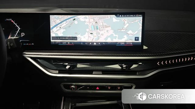 BMW X7 (G07) 2025 Серебристо-серый из Кореи, фото 6