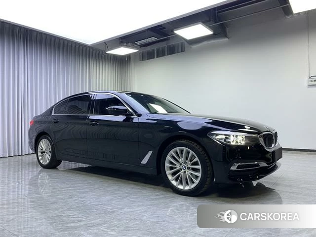 BMW 5 series 2020 Черный из Китая, фото 6