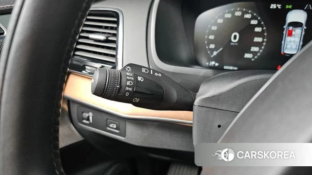 Volvo XC90 second Generation 2018 Серый из Кореи, фото 6