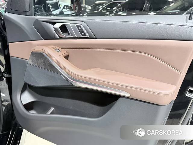 BMW X5 2021 Черный из Китая, фото 6