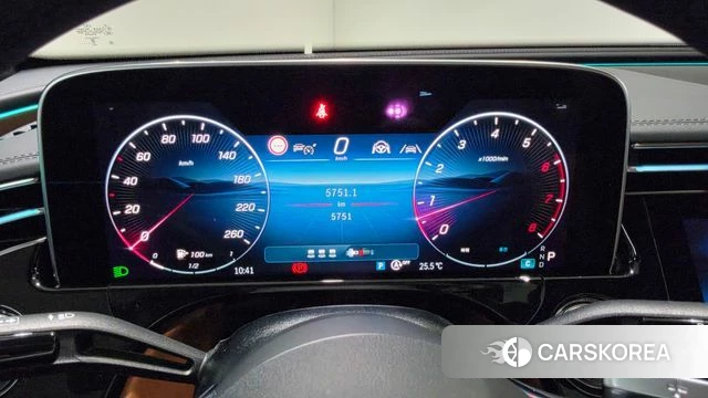 Mercedes-Benz E-Class W214 2026 Белый из Кореи, фото 6