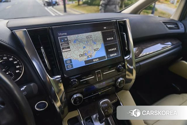 Toyota Vellfire 2023 Черный из Китая, фото 6