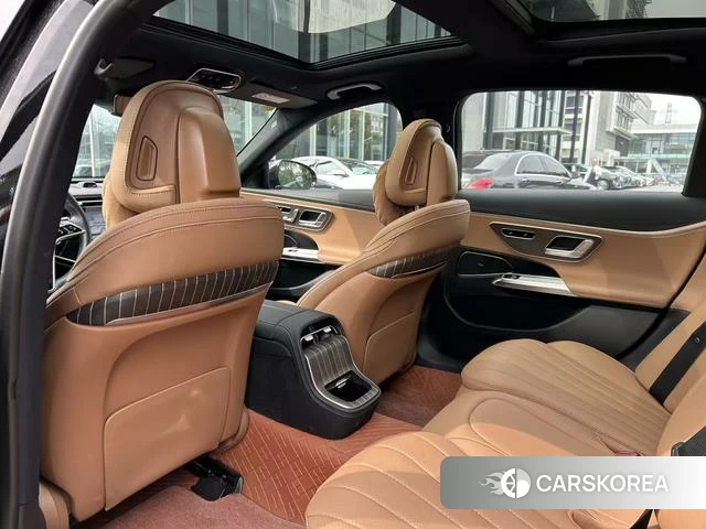 Mercedes-Benz E-Class 2024 Черный из Китая, фото 6