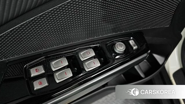Ssangyong Tivoli Armor 2019 Белый из Кореи, фото 6