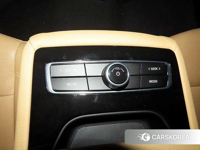 Kia K7 Premier 2019 Черный из Кореи, фото 6