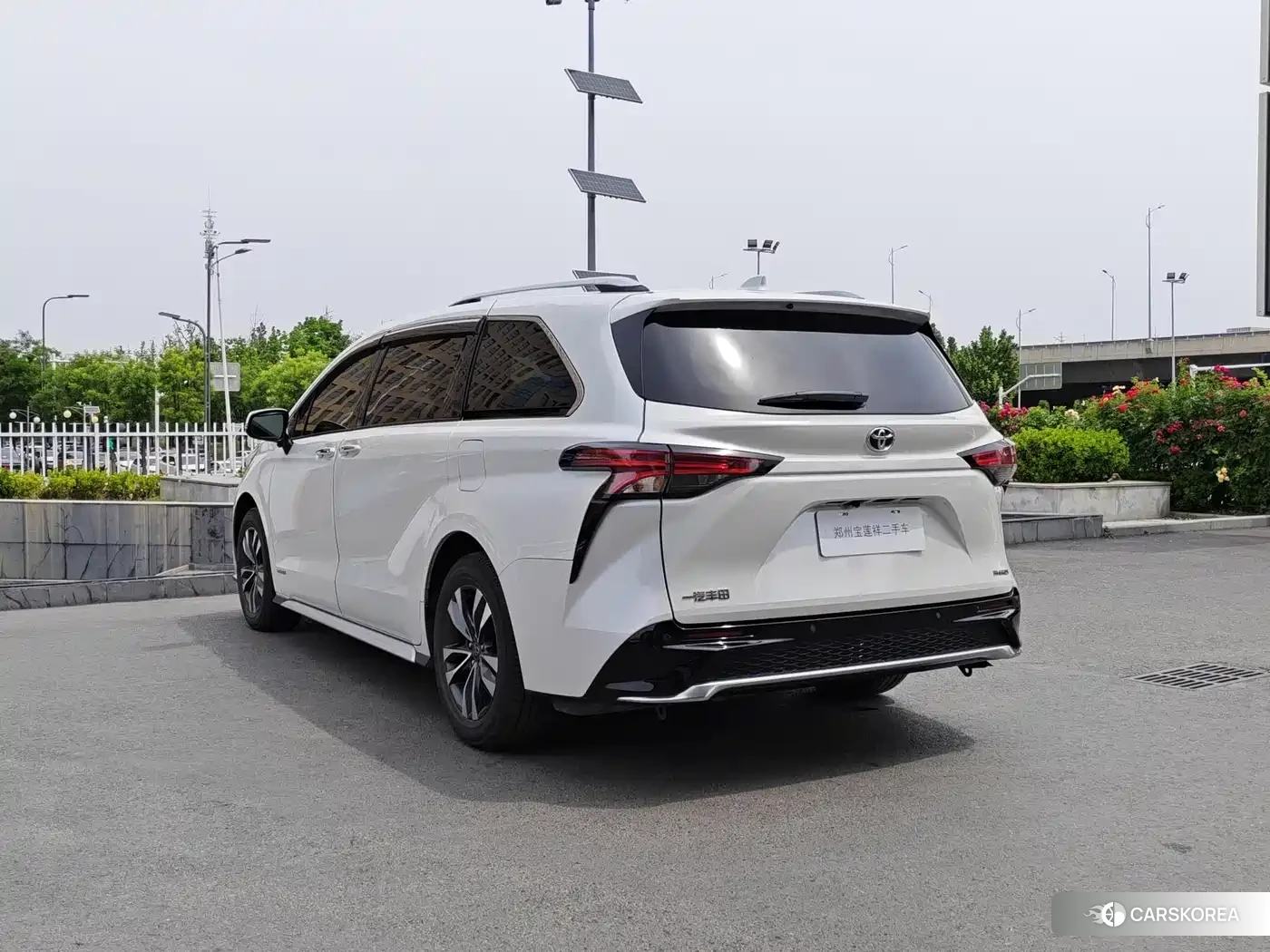 Toyota Granvia 2024 Белый из Китая, фото 6