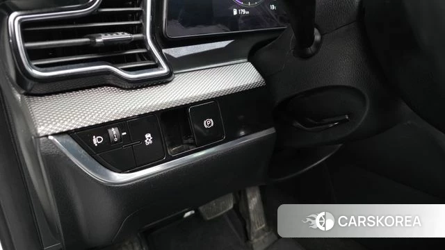 Kia Sportage 5th Generation 2022 Белый из Кореи, фото 6