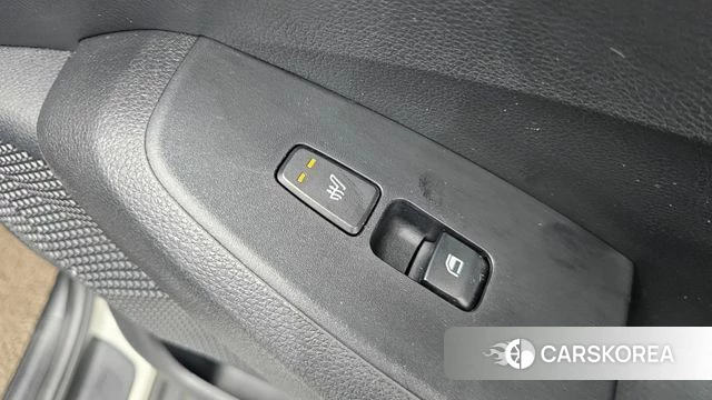 Kia Seltos 2021 Белый из Кореи, фото 6