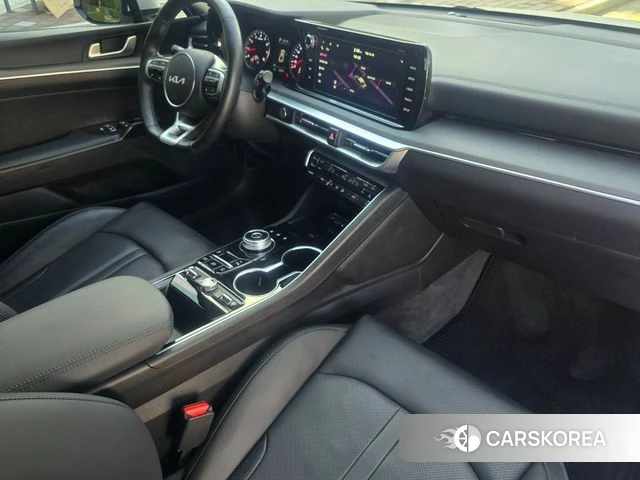 Kia K5 3rd generation 2023 Белый из Кореи, фото 6