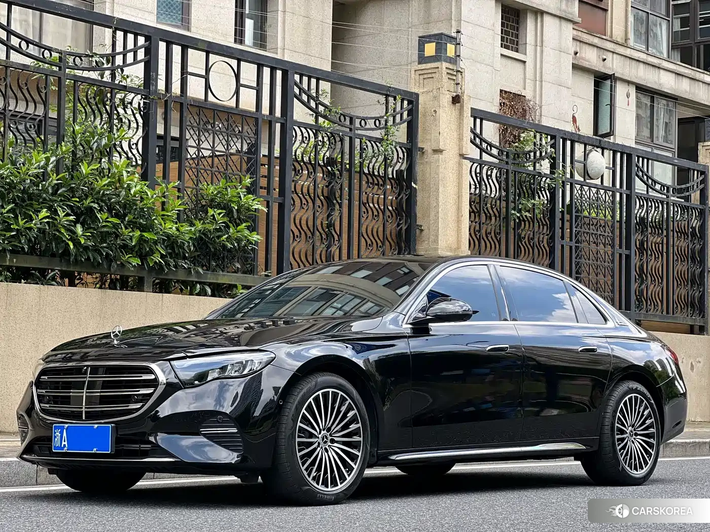 Mercedes-Benz E-Class 2024 Черный из Китая, фото 6