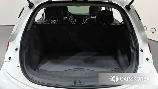 Chevrolet (GM Daewoo) Bolt EV 2019 Белый из Кореи, фото 6